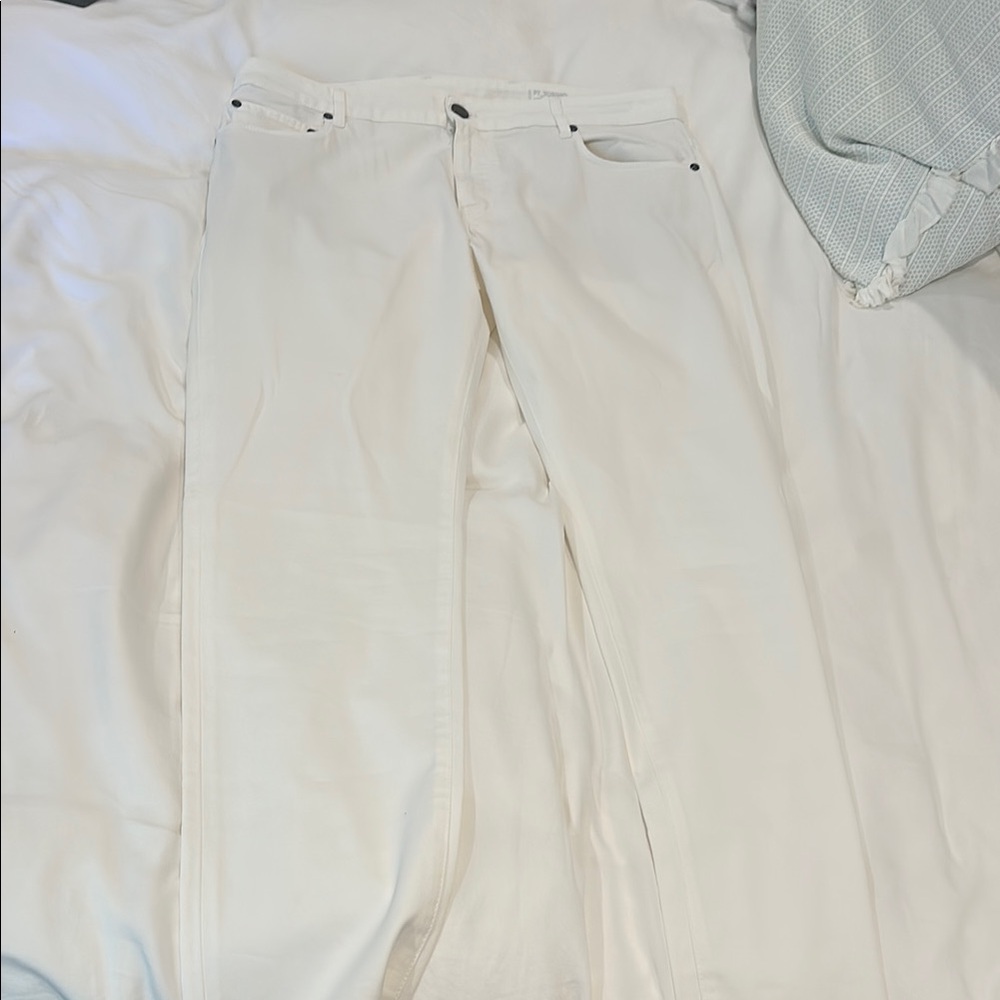 Men’s  White Jeans